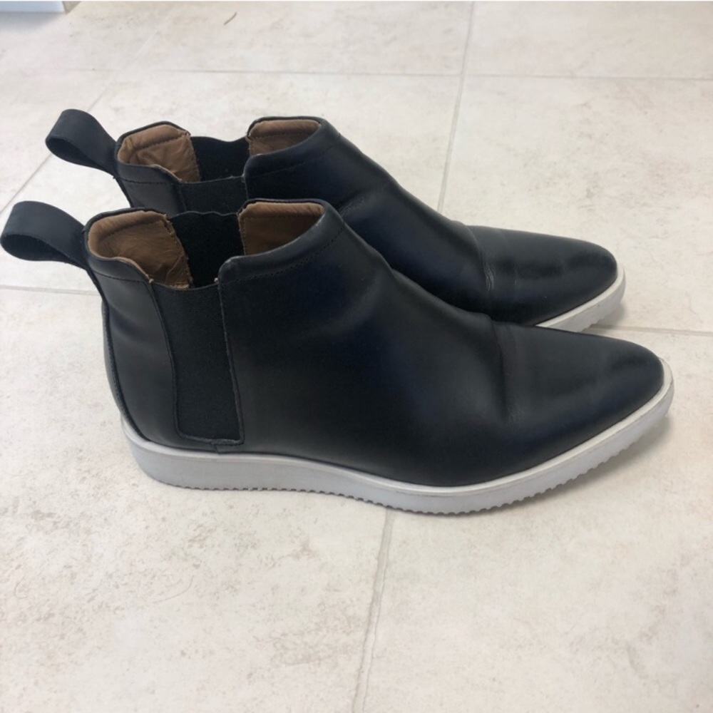 Everlane Street Boot